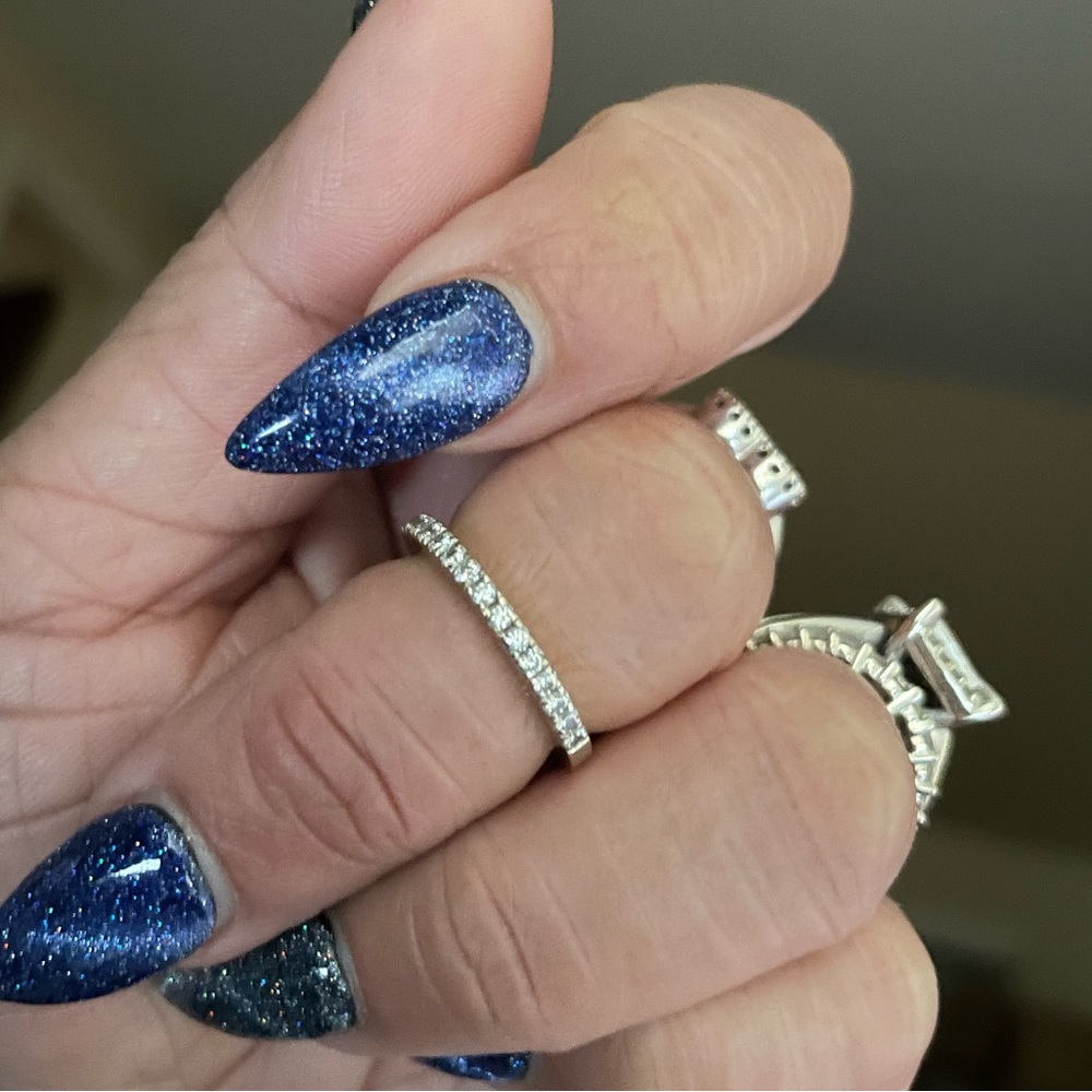 18k solid white gold diamonds ring - Picture 12 of 14